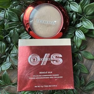 ONE/SIZE Boucle Silk Talc-Free Finishing Airbrush Powder - FAIR - NEW BNIB